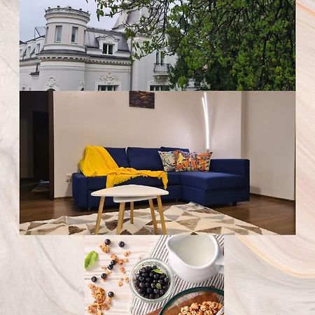 Holiday Apartments บูคาเรสต์ ภายนอก รูปภาพ