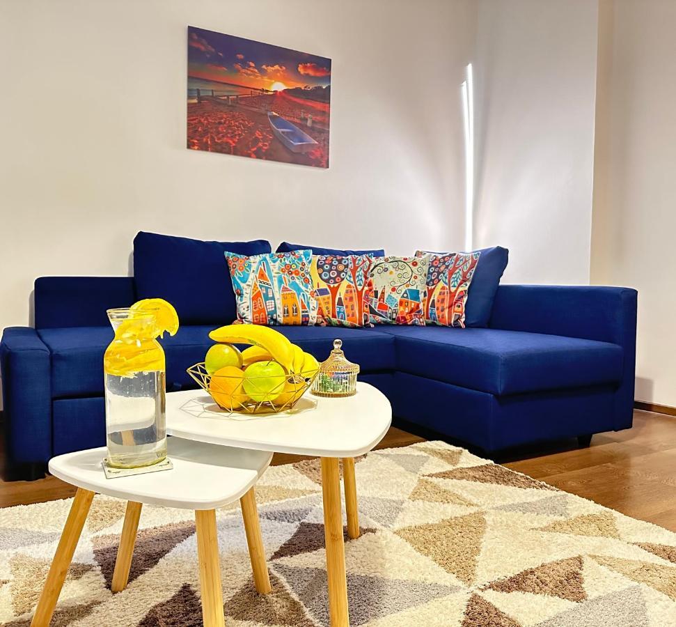 Holiday Apartments บูคาเรสต์ ภายนอก รูปภาพ
