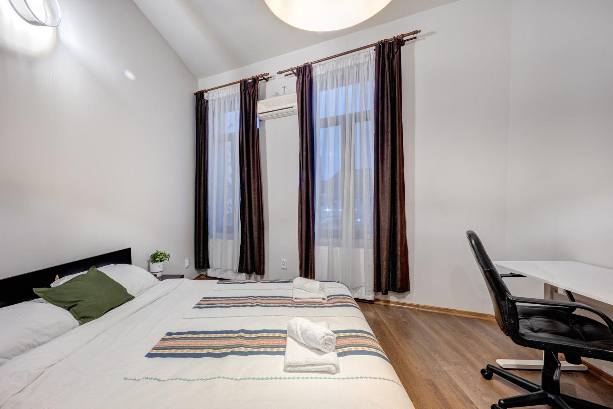 Holiday Apartments บูคาเรสต์ ภายนอก รูปภาพ