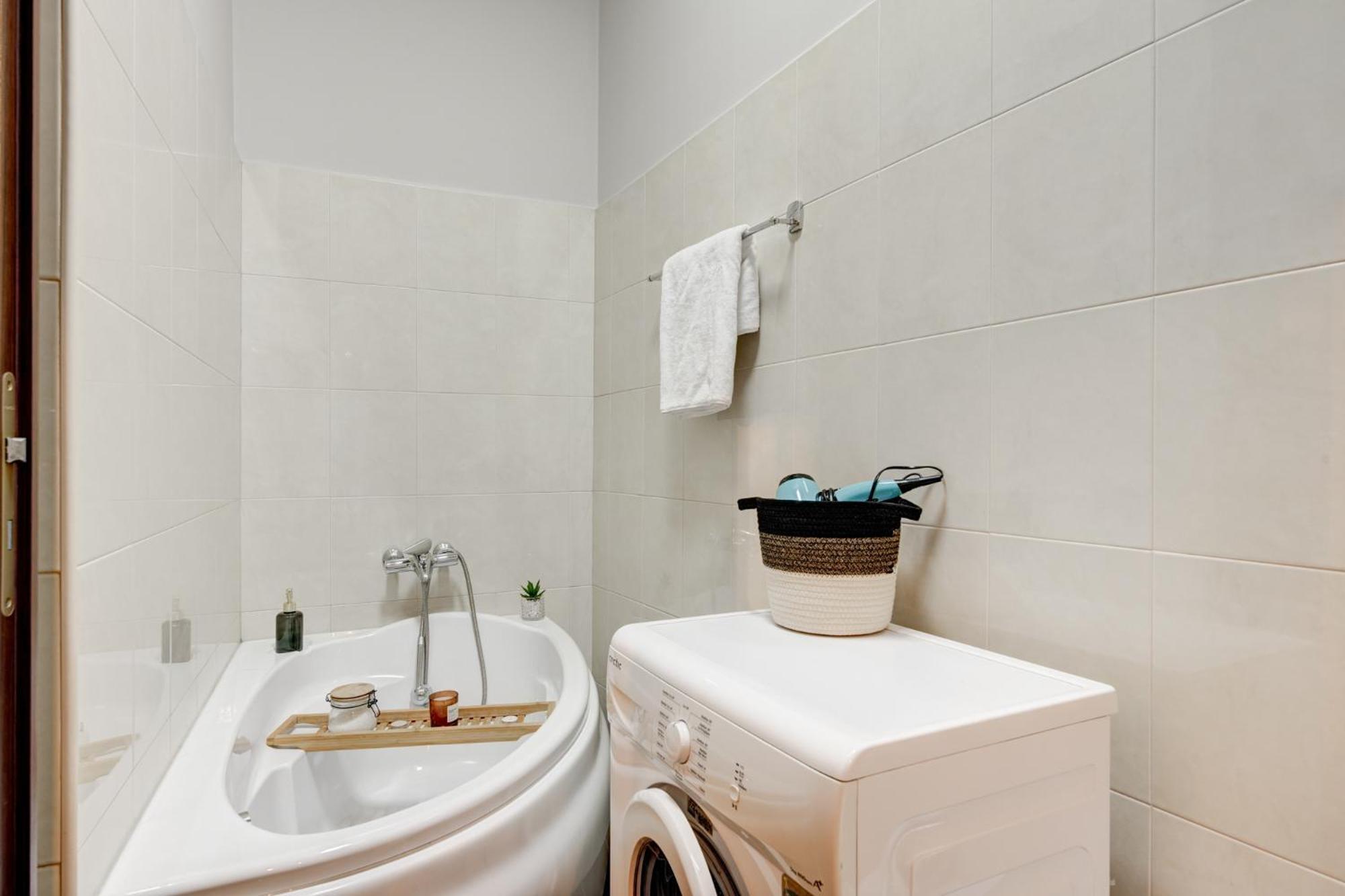 Holiday Apartments บูคาเรสต์ ภายนอก รูปภาพ